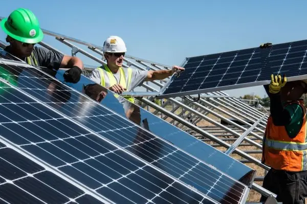 Beneficios tangibles para las empresas que lideran la transición energética
